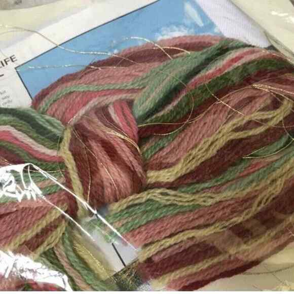 Sentimental Still Life Vintage Needlecraft Kit by The Creative Circle - SEALED - Picture 5 of 6